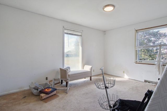 221 Kennett Rd, Old Hickory, TN 37138