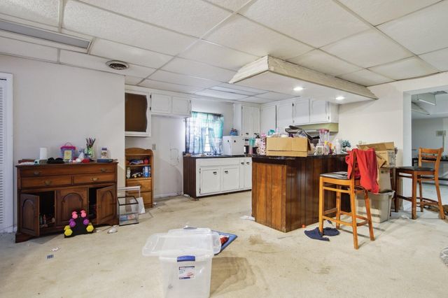 221 Kennett Rd, Old Hickory, TN 37138