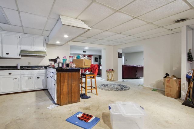 221 Kennett Rd, Old Hickory, TN 37138