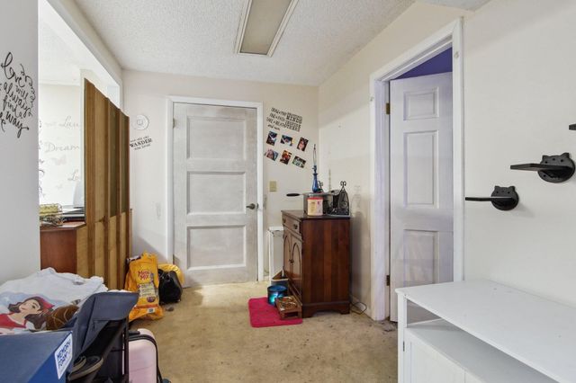 221 Kennett Rd, Old Hickory, TN 37138