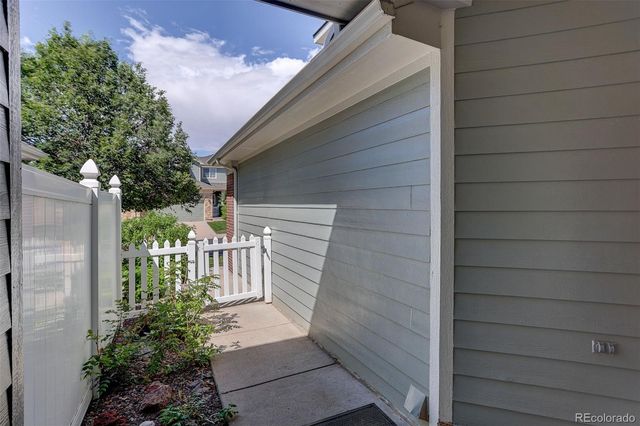 20426 E Orchard Place, Centennial, CO 80016