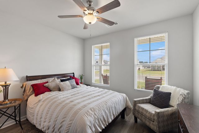 6114 Japonica Ln, White House, TN 37188