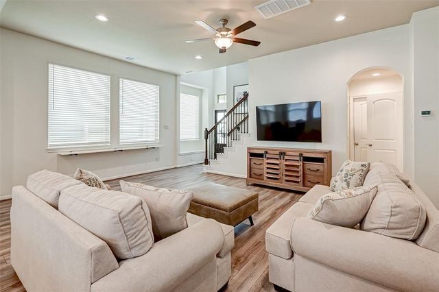 5542 Sallow Bay Lane, Fulshear, TX 77441