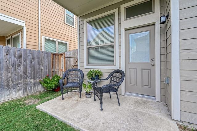 5542 Sallow Bay Lane, Fulshear, TX 77441