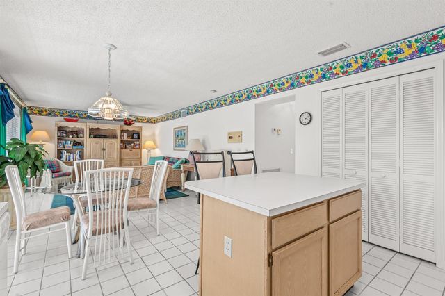 2746 Linkside Drive, Wellington, FL 33414
