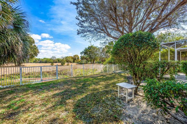 2746 Linkside Drive, Wellington, FL 33414