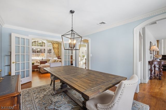 8 Kice Rd, Florham Park Boro, NJ 07932