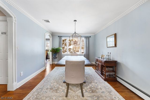 8 Kice Rd, Florham Park Boro, NJ 07932