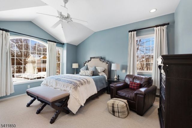 8 Kice Rd, Florham Park Boro, NJ 07932