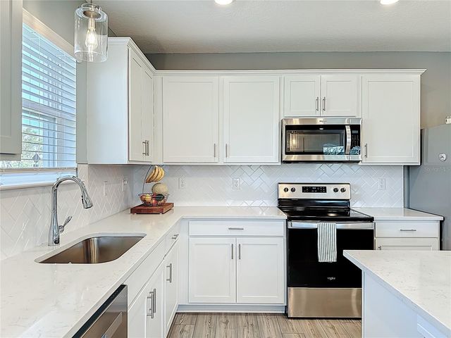 8705 WINDLASS COVE, Parrish, FL 34219