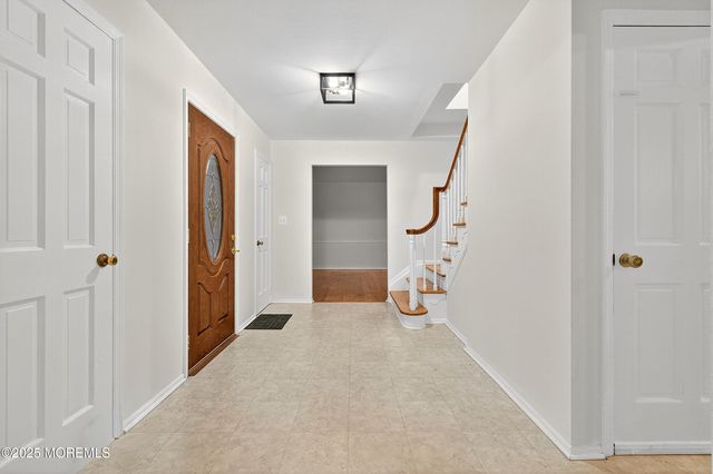 1040 Hillside Drive, North Brunswick, NJ 08902