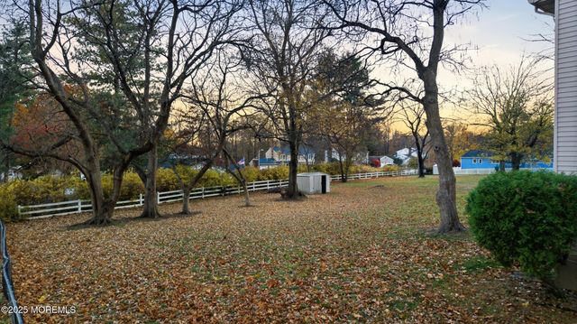 1040 Hillside Drive, North Brunswick, NJ 08902