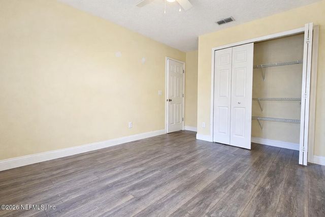 13858 SOFTWIND Trail N, Jacksonville, FL 32224