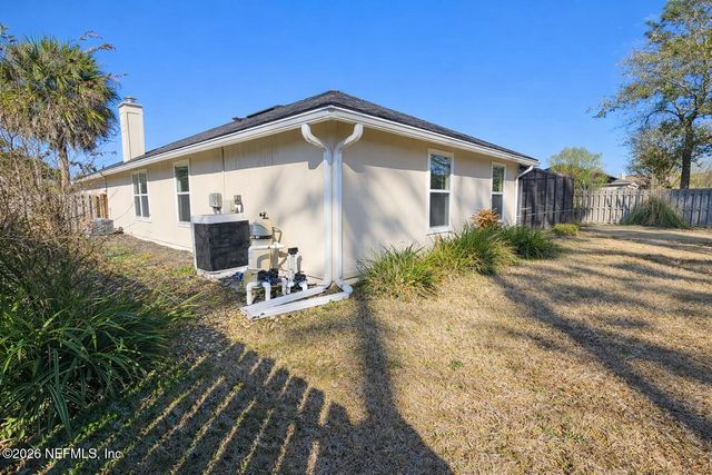 13858 SOFTWIND Trail N, Jacksonville, FL 32224