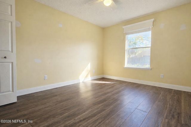 13858 SOFTWIND Trail N, Jacksonville, FL 32224