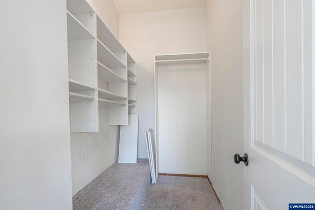 2380 Emmet Dr NW, Salem, OR 97304