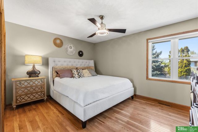 16600 Adams Street, Omaha, NE 68135