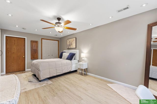16600 Adams Street, Omaha, NE 68135