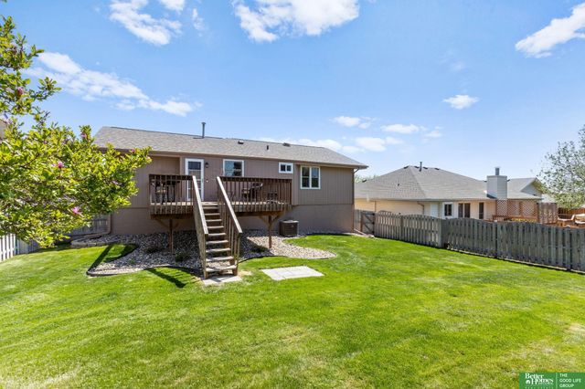 16600 Adams Street, Omaha, NE 68135