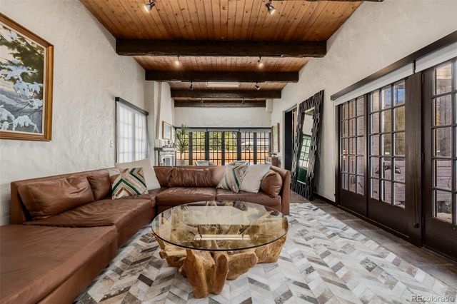 353 Bellaire Street, Denver, CO 80220