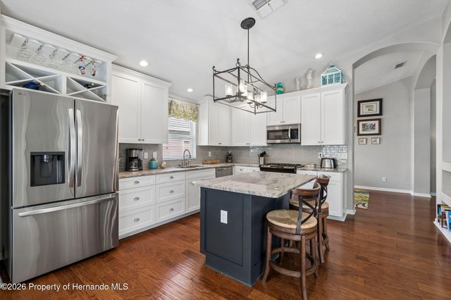 21314 Marsh Hawk Drive, Land O'lakes, FL 34638