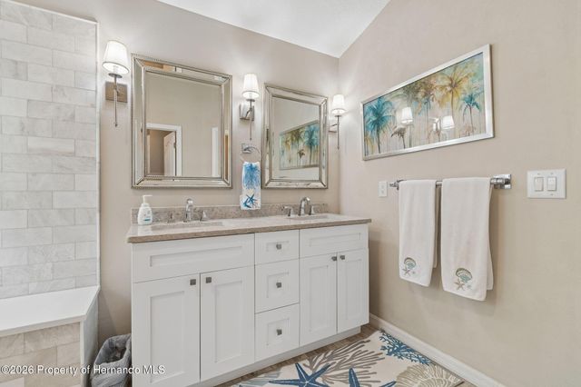 21314 Marsh Hawk Drive, Land O'lakes, FL 34638