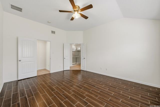 120 Pilsen Dr, Boerne, TX 78006