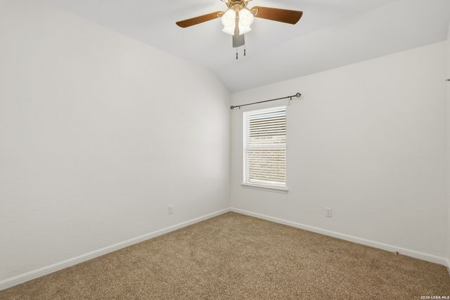 120 Pilsen Dr, Boerne, TX 78006