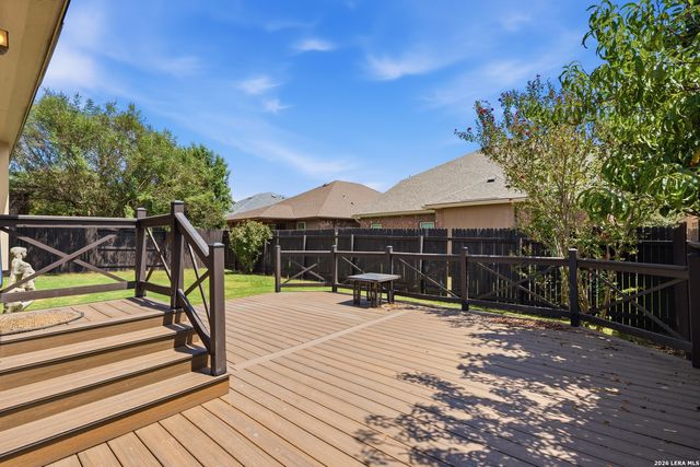120 Pilsen Dr, Boerne, TX 78006