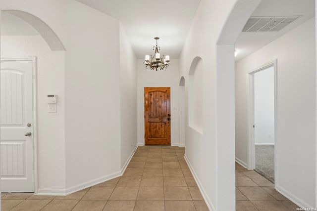 120 Pilsen Dr, Boerne, TX 78006