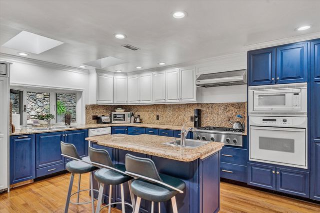 3138 Stoneridge RD SW, Roanoke, VA 24014