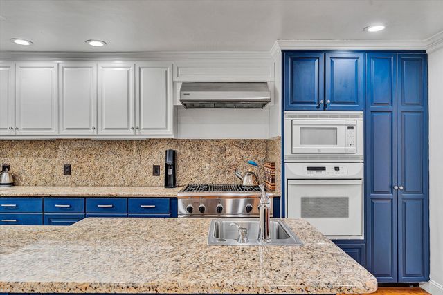 3138 Stoneridge RD SW, Roanoke, VA 24014