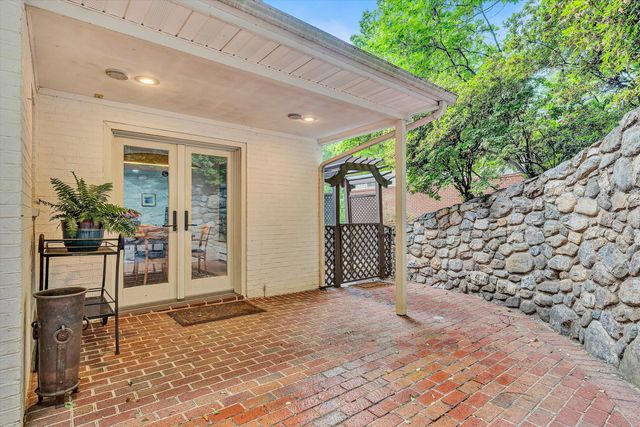 3138 Stoneridge RD SW, Roanoke, VA 24014