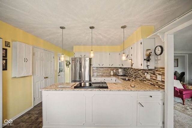 10907 Songbird Lane, Carmel, IN 46033