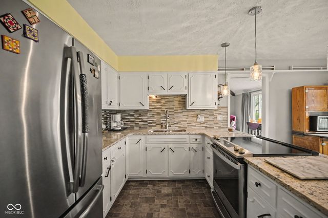 10907 Songbird Lane, Carmel, IN 46033