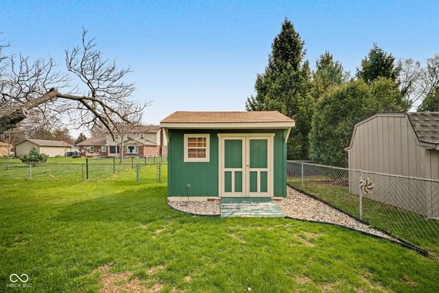 10907 Songbird Lane, Carmel, IN 46033