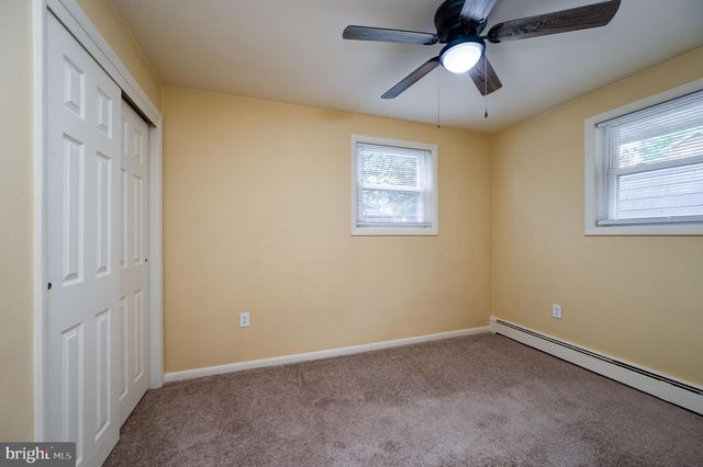 1392 NEW HOLLAND RD, Reading, PA 19607