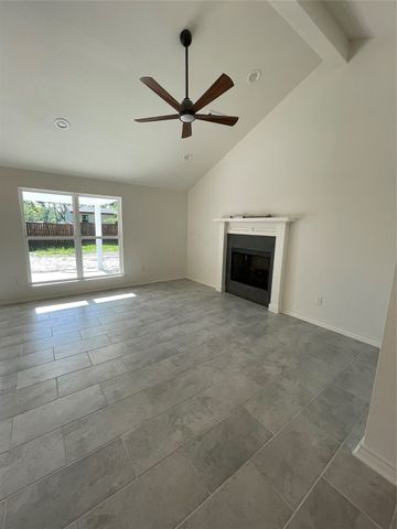 240 Wells Street, Emory, TX 75440