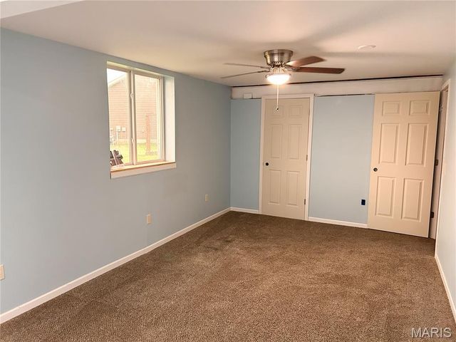 18 Lost Meadow Court, Winfield, MO 63389