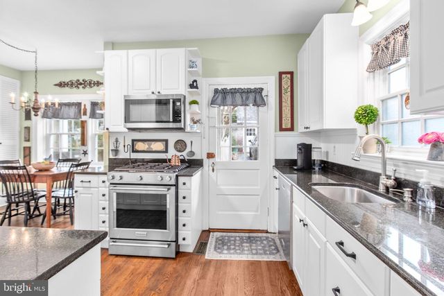 812 MARYE ST, Fredericksburg, VA 22401