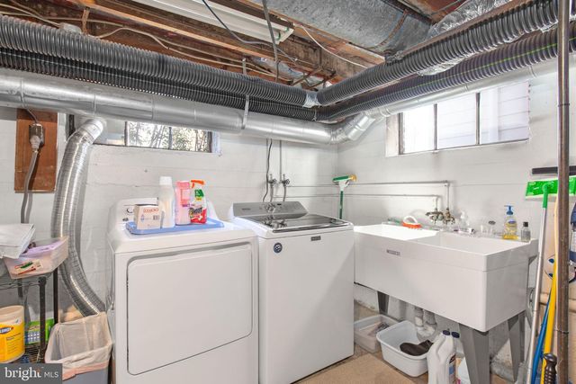 812 MARYE ST, Fredericksburg, VA 22401