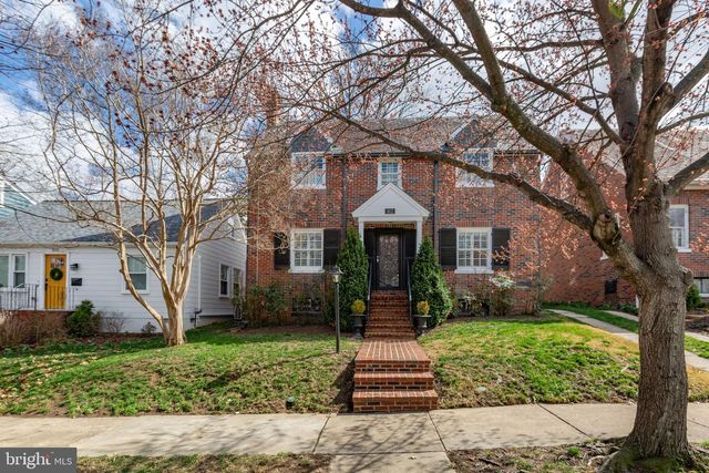 812 MARYE ST, Fredericksburg, VA 22401