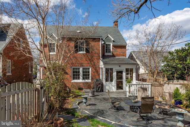 812 MARYE ST, Fredericksburg, VA 22401