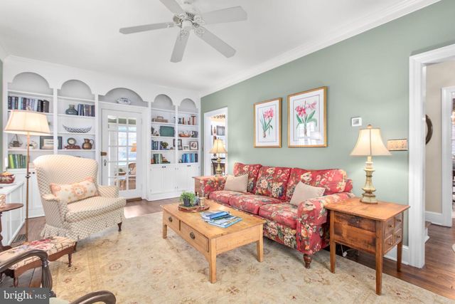 812 MARYE ST, Fredericksburg, VA 22401