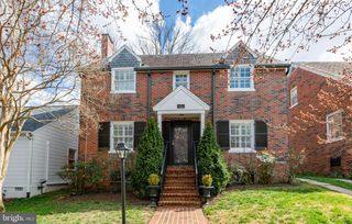 812 MARYE ST, Fredericksburg, VA 22401