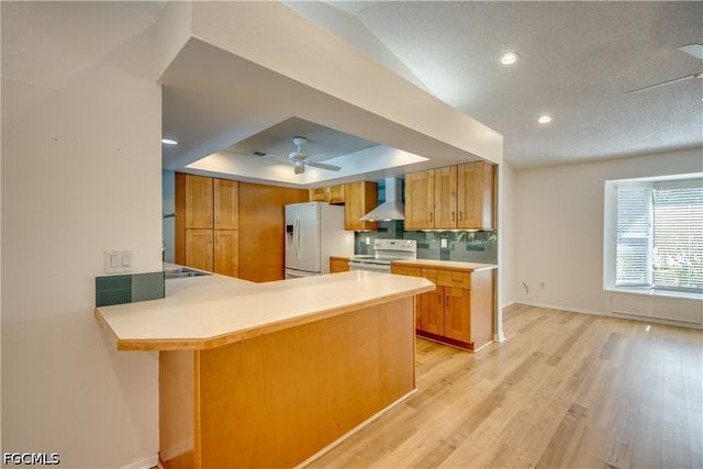 1419 SE 39th TER, Cape Coral, FL 33904