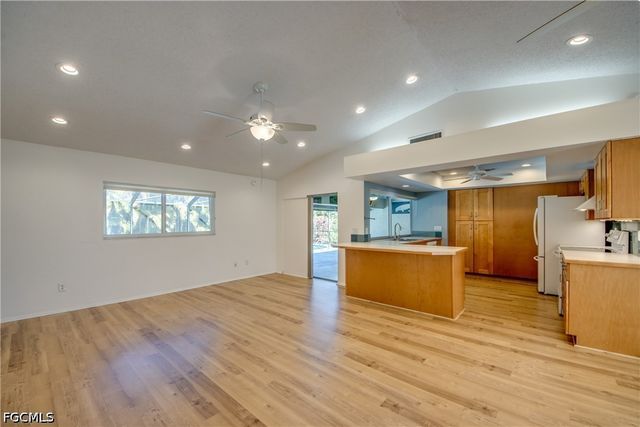 1419 SE 39th TER, Cape Coral, FL 33904