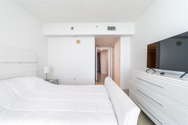 16699 Collins Ave 2601, Sunny Isles Beach, FL 33160