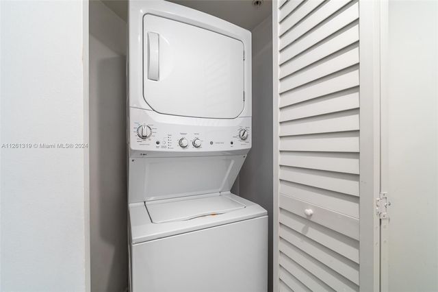 16699 Collins Ave 2601, Sunny Isles Beach, FL 33160