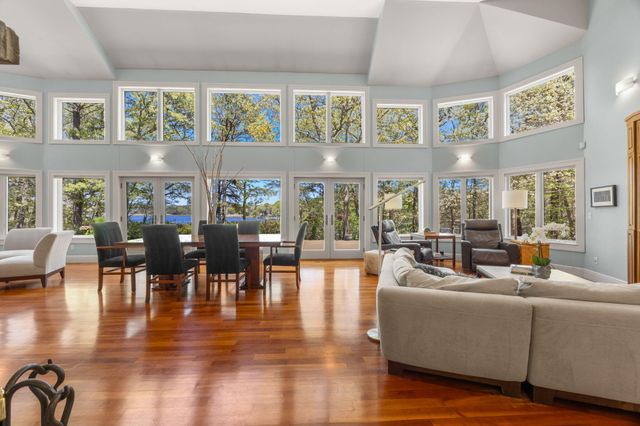 476 Baxters Neck Road, Marstons Mills, MA 02648